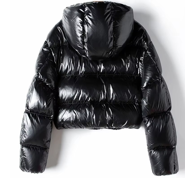 Chaqueta con capucha acolchada brillante para mujer